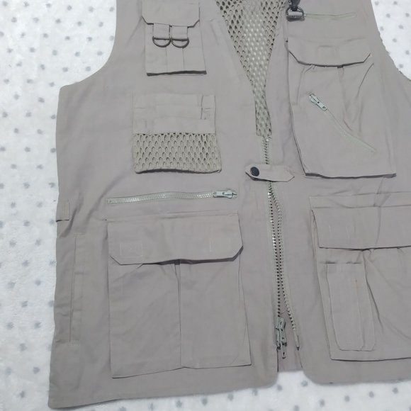 CampCo Fishing/Hunting khaki Vest size XL - Picture 4 of 9